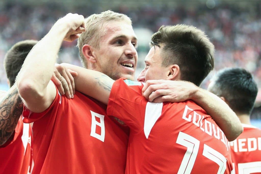 साउदी अरेबियामाथी रुसको रवाफिलो जित