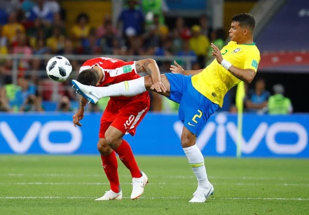 सिल्भाको हेड गोल, ब्राजिललाई २ - ० को अग्रता