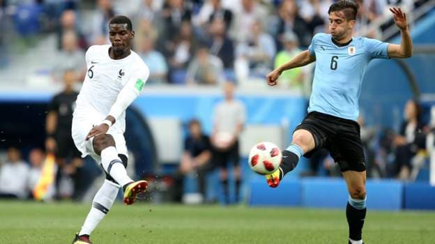 उरुग्वेविरुद्ध फ्रान्सलाई  पहिलो हाफमा १–० को  अग्रता