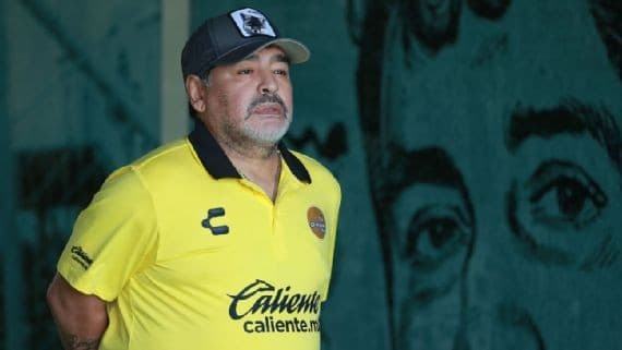 जिम्नासियासँग म्यारोडोनाको नयाँ सम्झौता