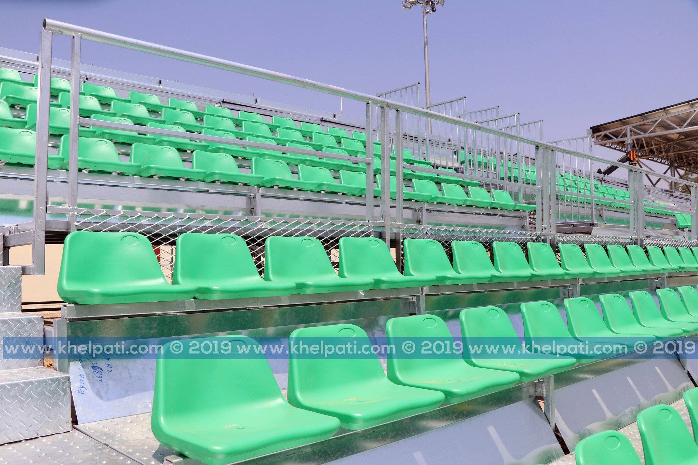 भिआईपी प्याराफिट जडानको चटारो (फोटो फिचर)