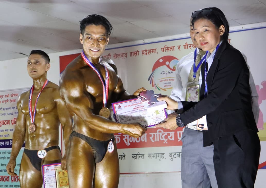 अनिल लाल र सरोजलाई स्वर्ण