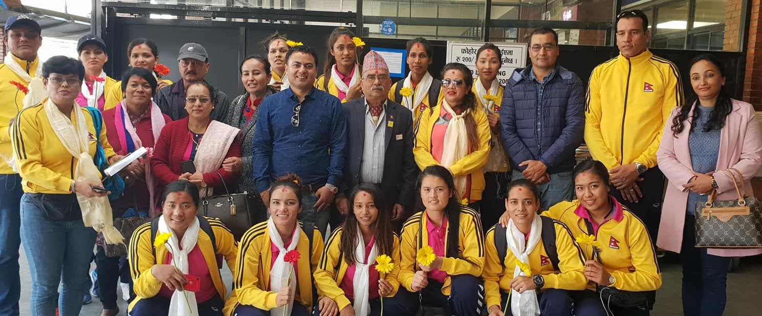 महिला भलिबल टिम बंगलादेश प्रस्थान