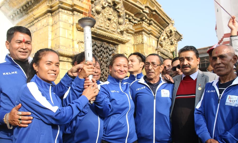 सागको ओलम्पिक टर्च पोखरामा