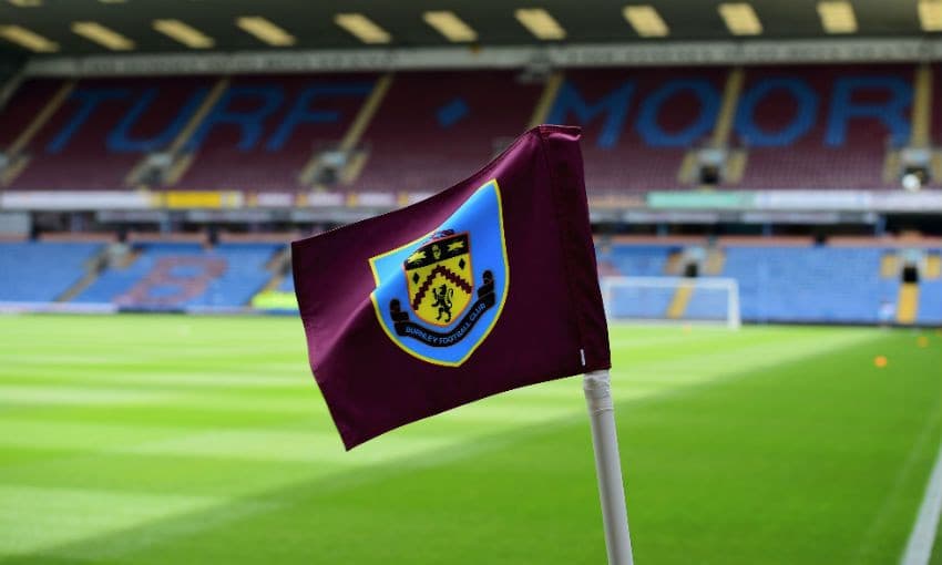 बर्नलीले कर्मचारीको तलब नरोक्ने 