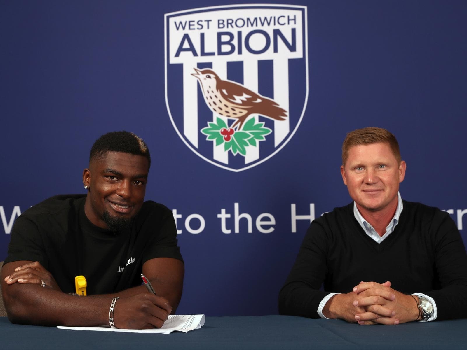 डिफेन्डर सेड्रिक वेस्ट ब्रुममा