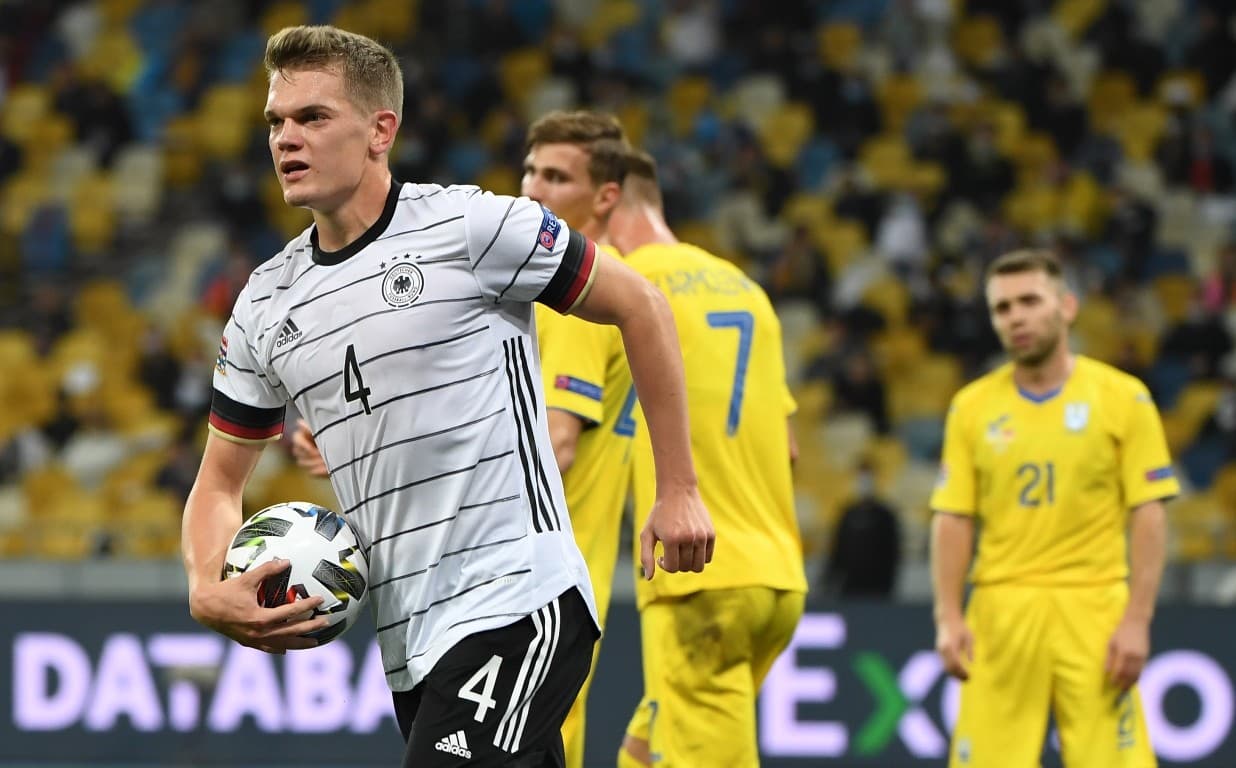 युक्रेनकाे शहरमा जर्मनीकाे जित