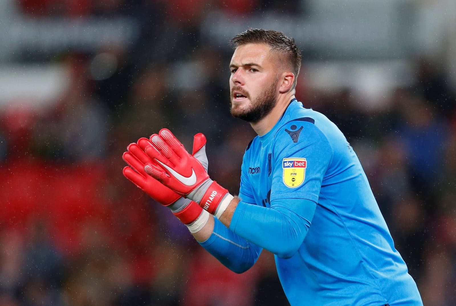 क्रिस्टलका गोलकिपरलाई कोरोनाको संक्रमण