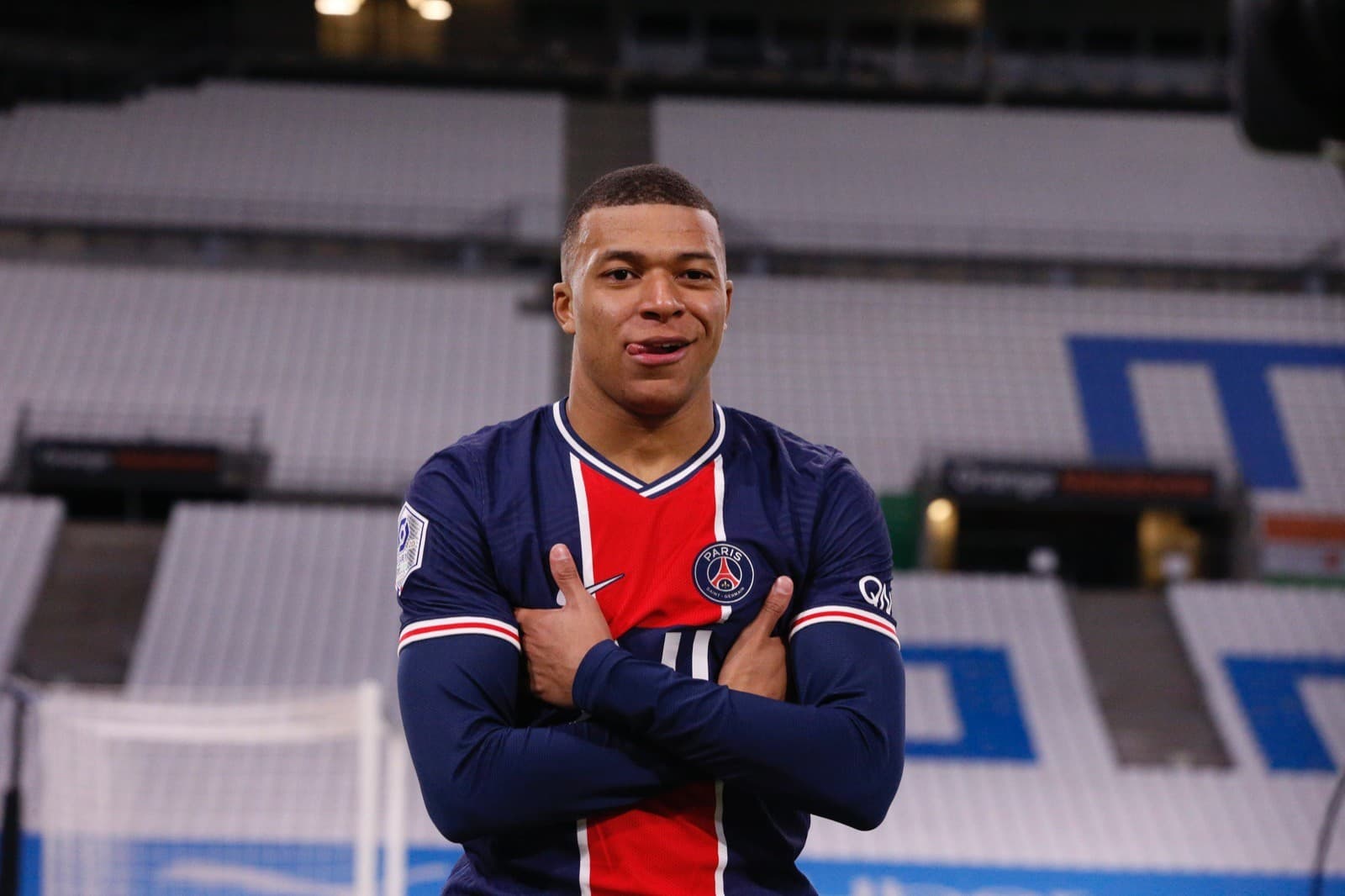 एमबाप्पेको गोलमा पीएसजीको जित