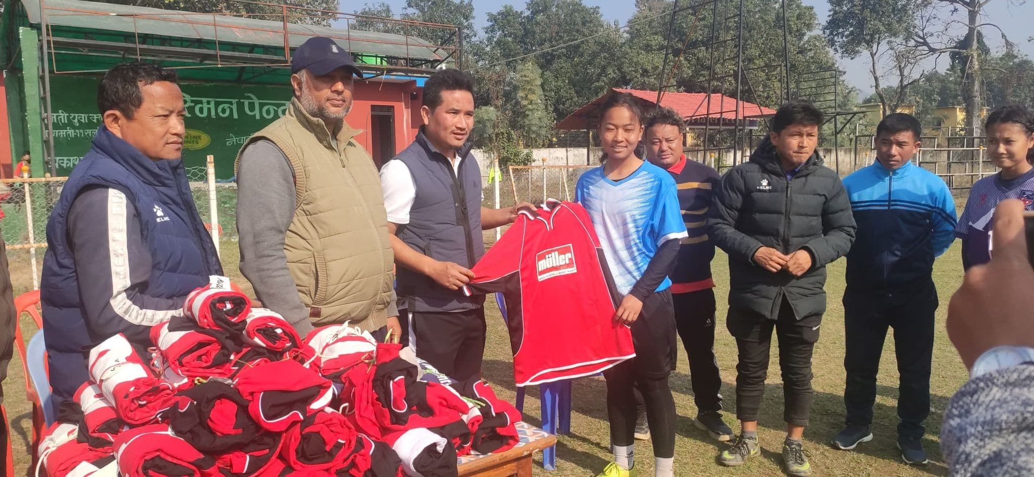 वाग्मतीका महिला खेलाडीलाई सहयोग