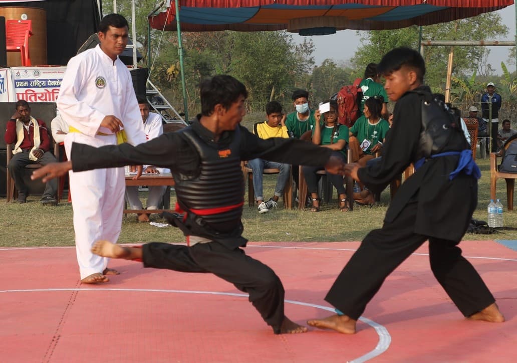 मदन फाइनलमा