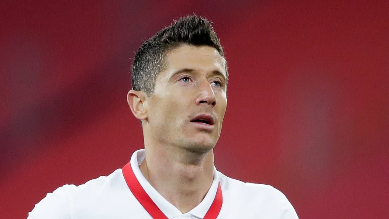 लेवान्डोस्कीले इंग्ल्यान्डविरुद्धको खेल गुमाउने