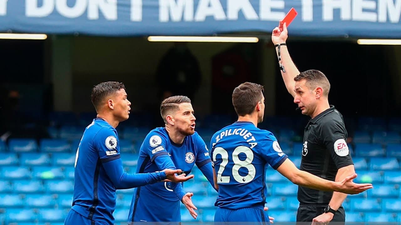 चेल्सीका कप्तान सेजरले पाएको रातो कार्ड फिर्ता