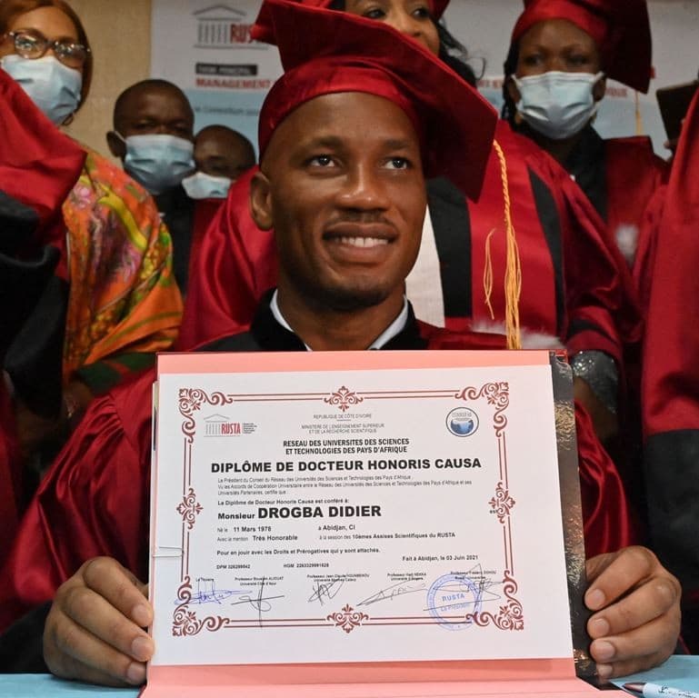 ड्रोग्बालाई मानार्थ डिग्री