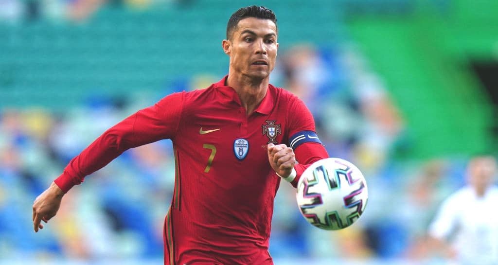 पोर्चुगलको फराकिलो जित