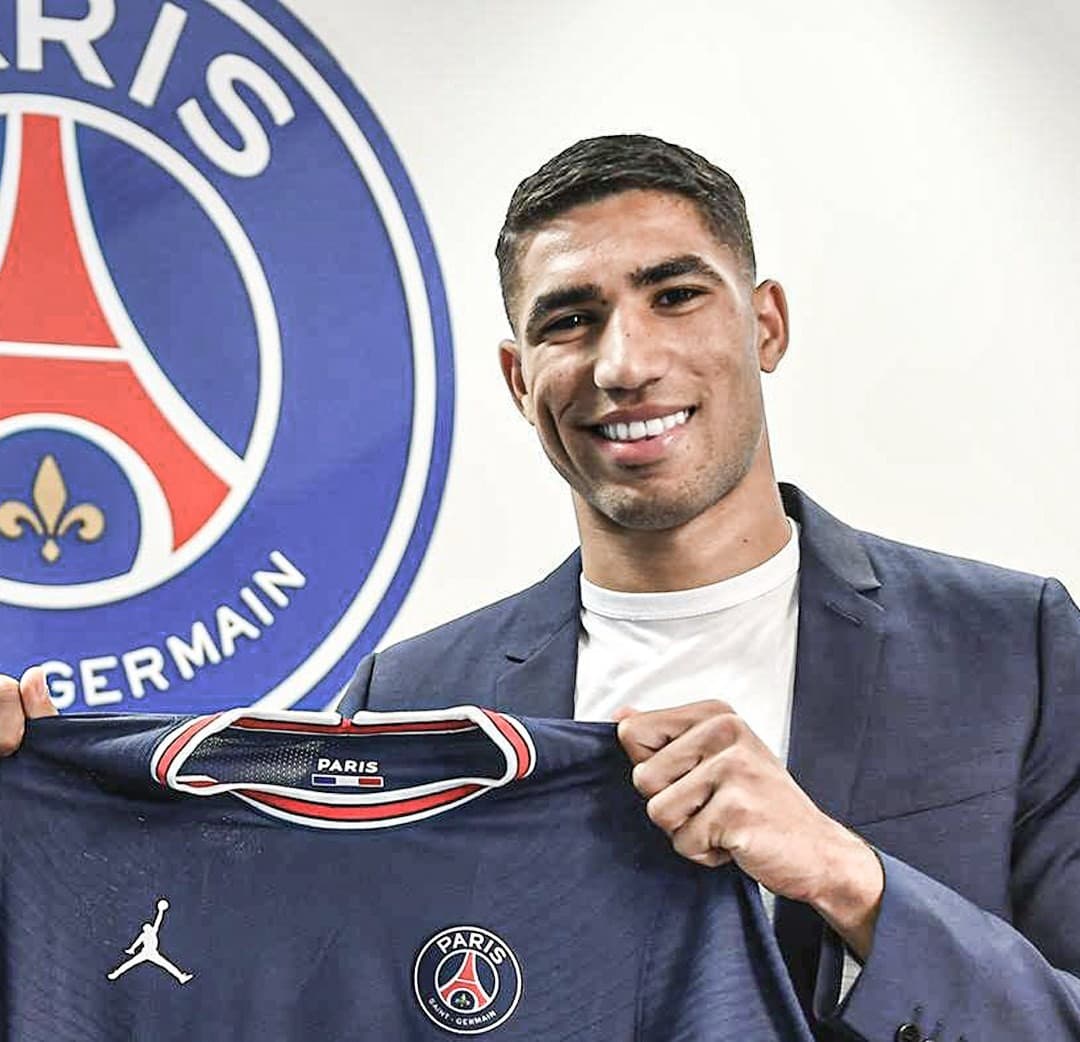 हाकिमी पीएसजीमा अनुबन्धित