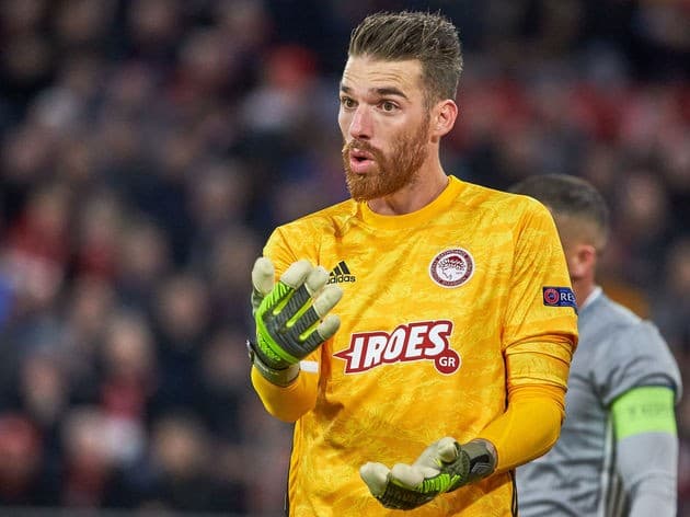 पोर्चुगिज गोलकिपर जोसे उल्भ्समा