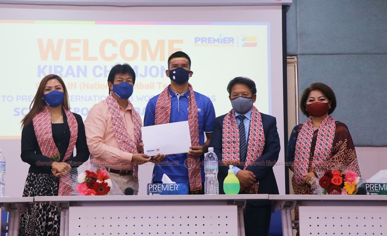 किरण प्रिमियरको स्पोर्ट्स एम्बासडर