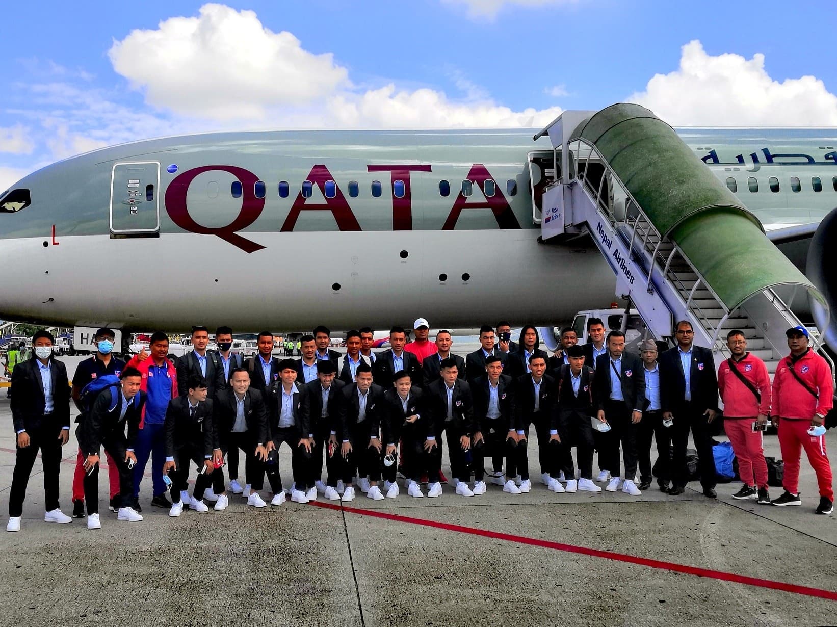 राष्ट्रिय फुटबल टिम कतार प्रस्थान