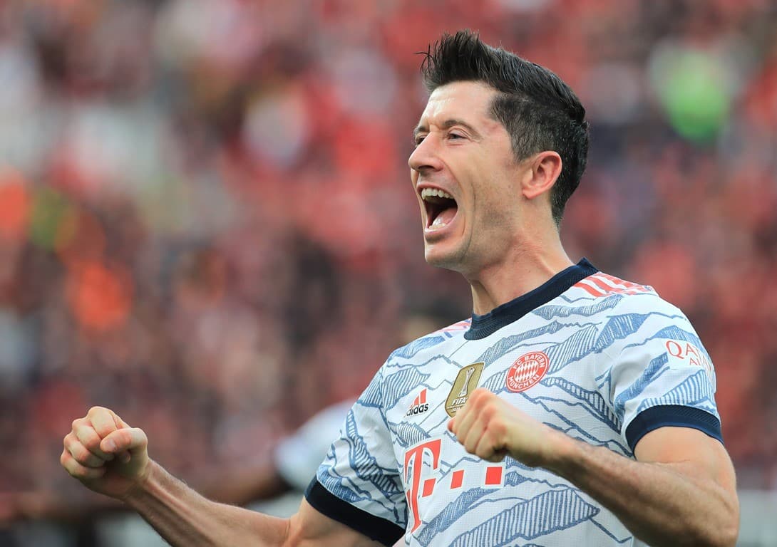 बायर्नको एकतर्फी जित