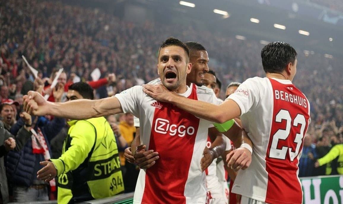 डर्टमण्डलाई स्तब्ध पार्दै अजाक्स अन्तिम १६ मा