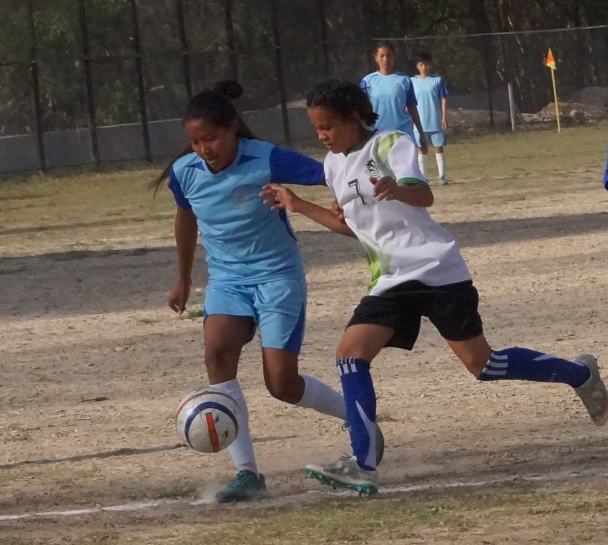 धादिङ र मकवानपुर फाइनलमा