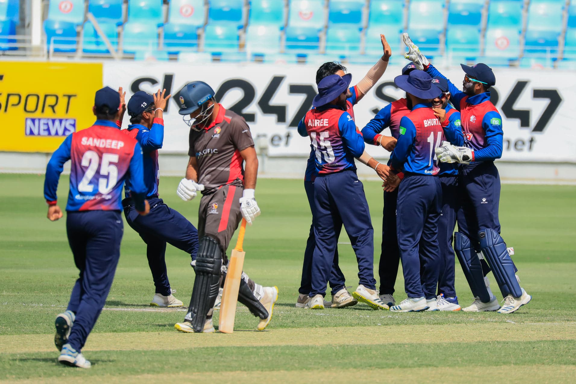 युएईद्वारा नेपाललाई १६९ रनको लक्ष्य