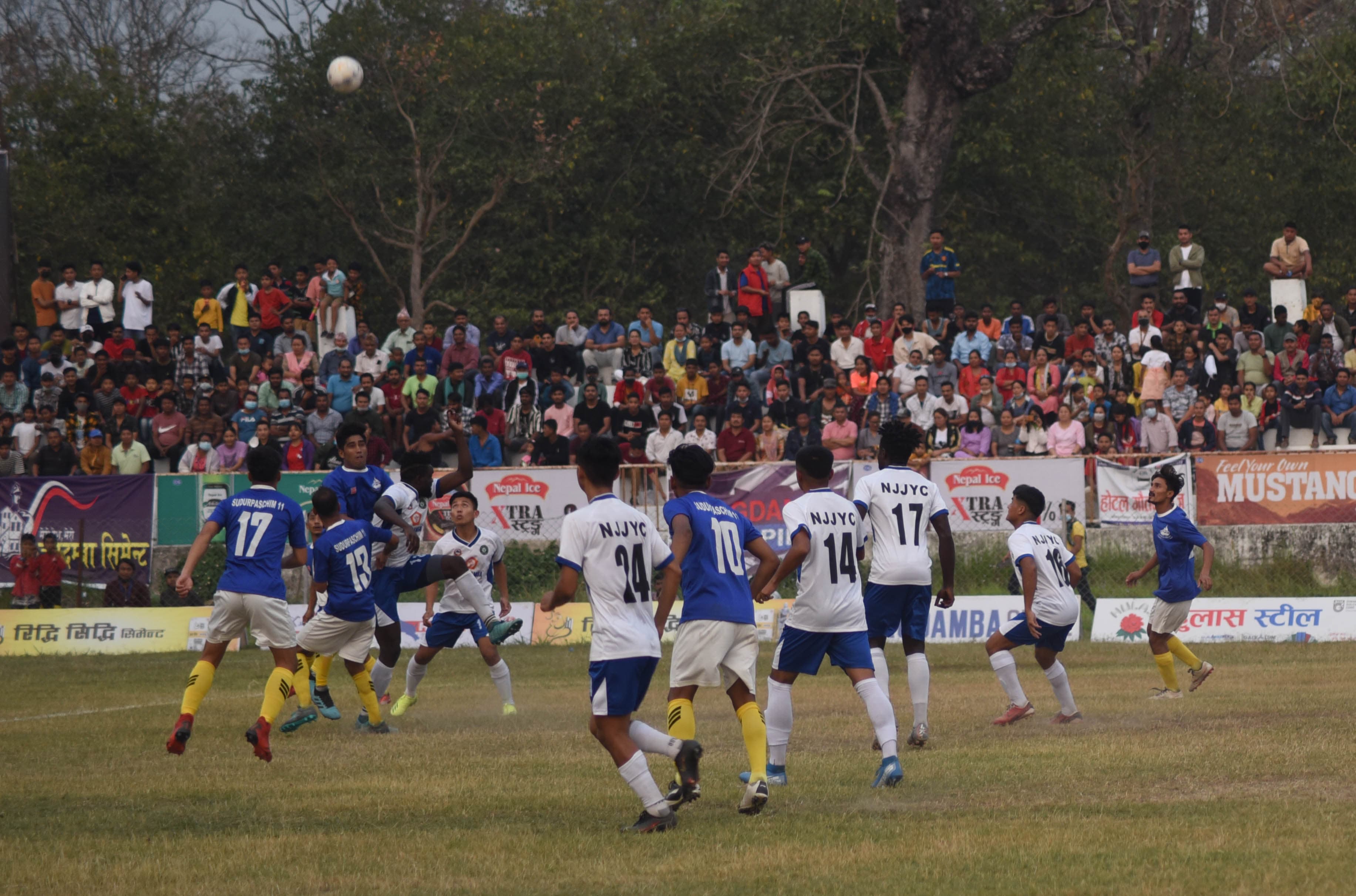 आयोजक नवजनजागृति सेमिफाइनलमा