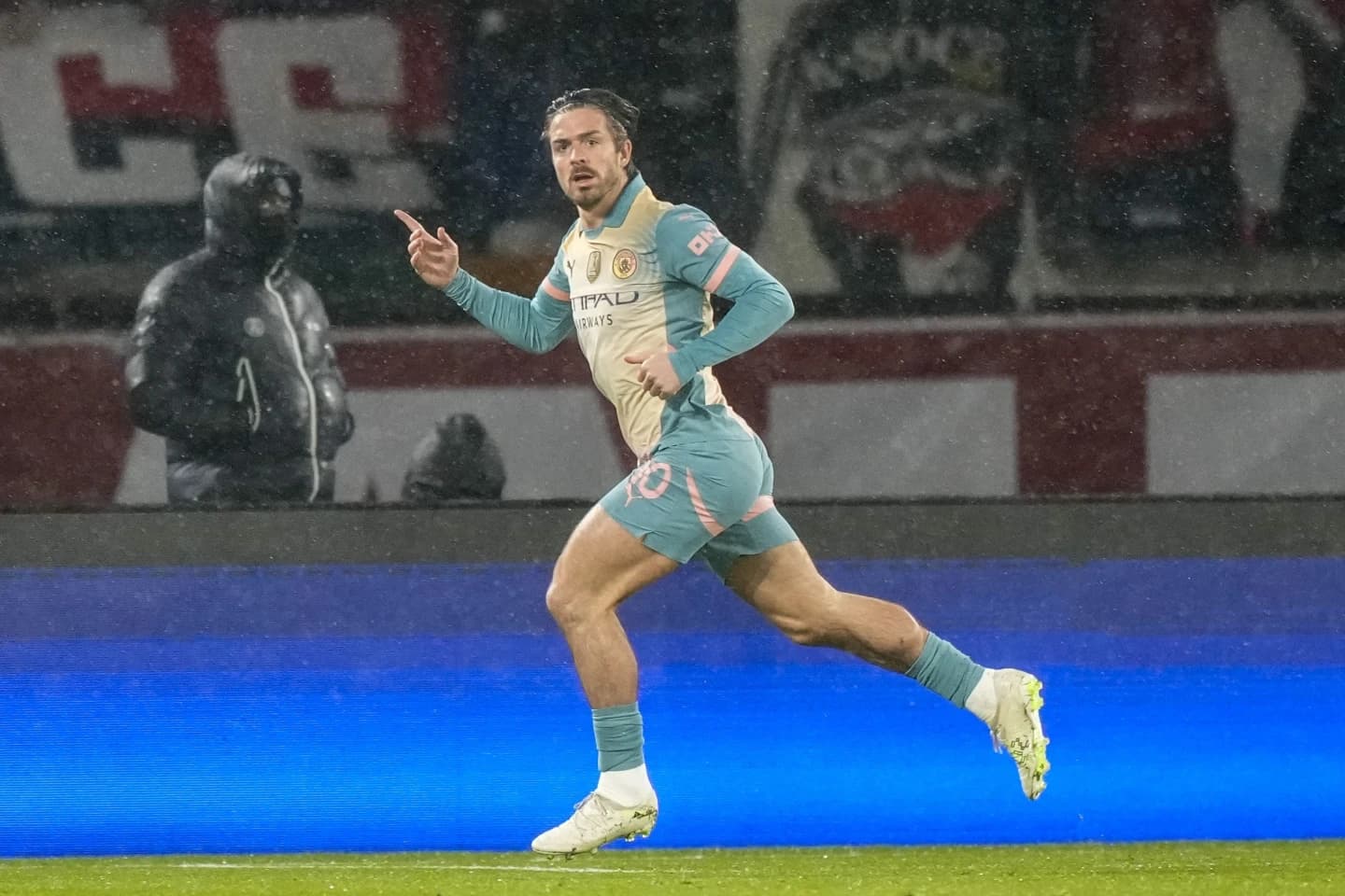 करियरलाई पुनर्जीवित गर्ने प्रयासमा ज्याक