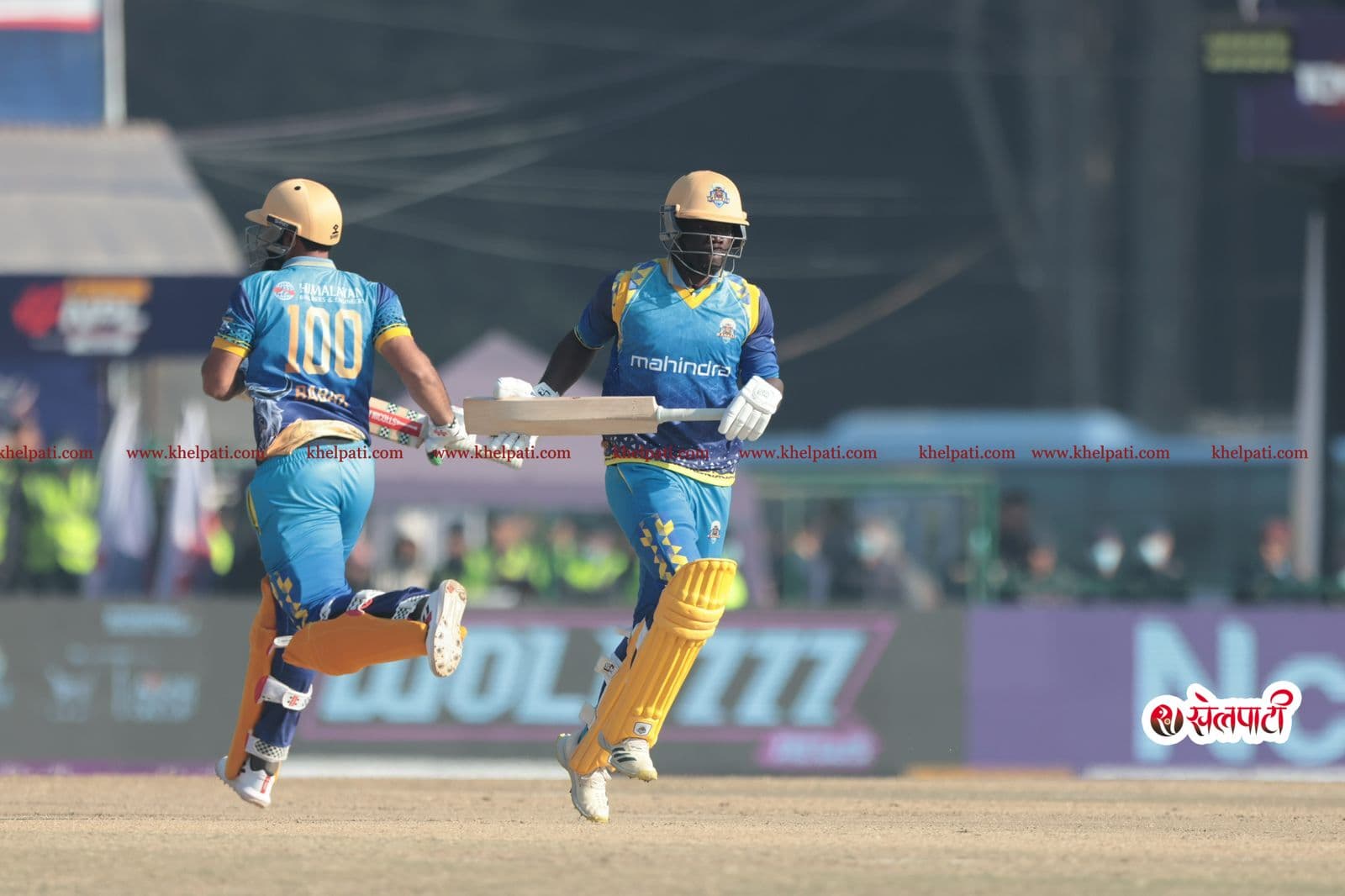 ब्याटिङमा कर्णालीको संघर्ष