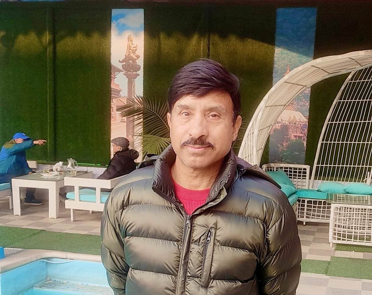 थापा राखेप क्रिकेटको मुख्य प्रशिक्षक