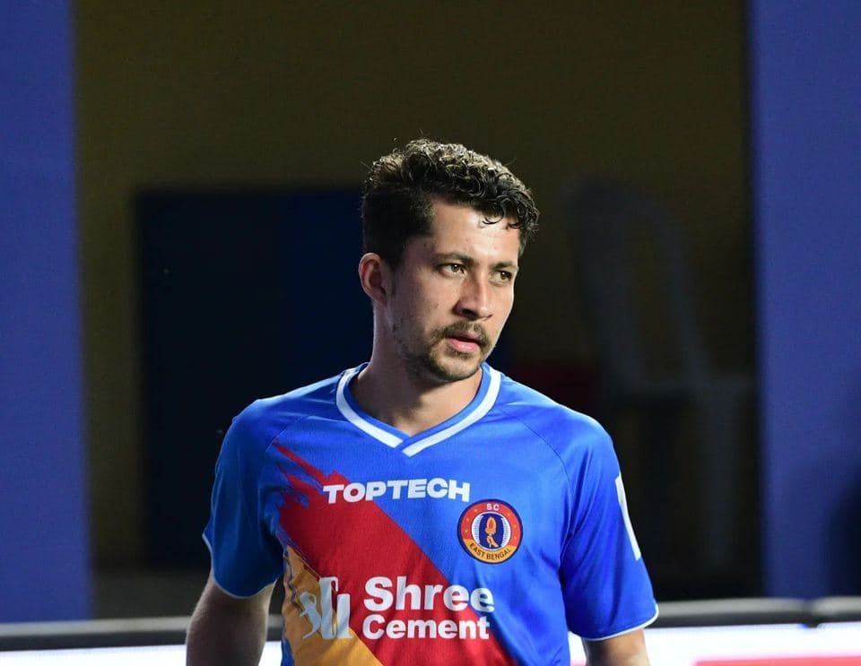 अनन्तको डेब्यु, इस्ट बंगाल पराजित