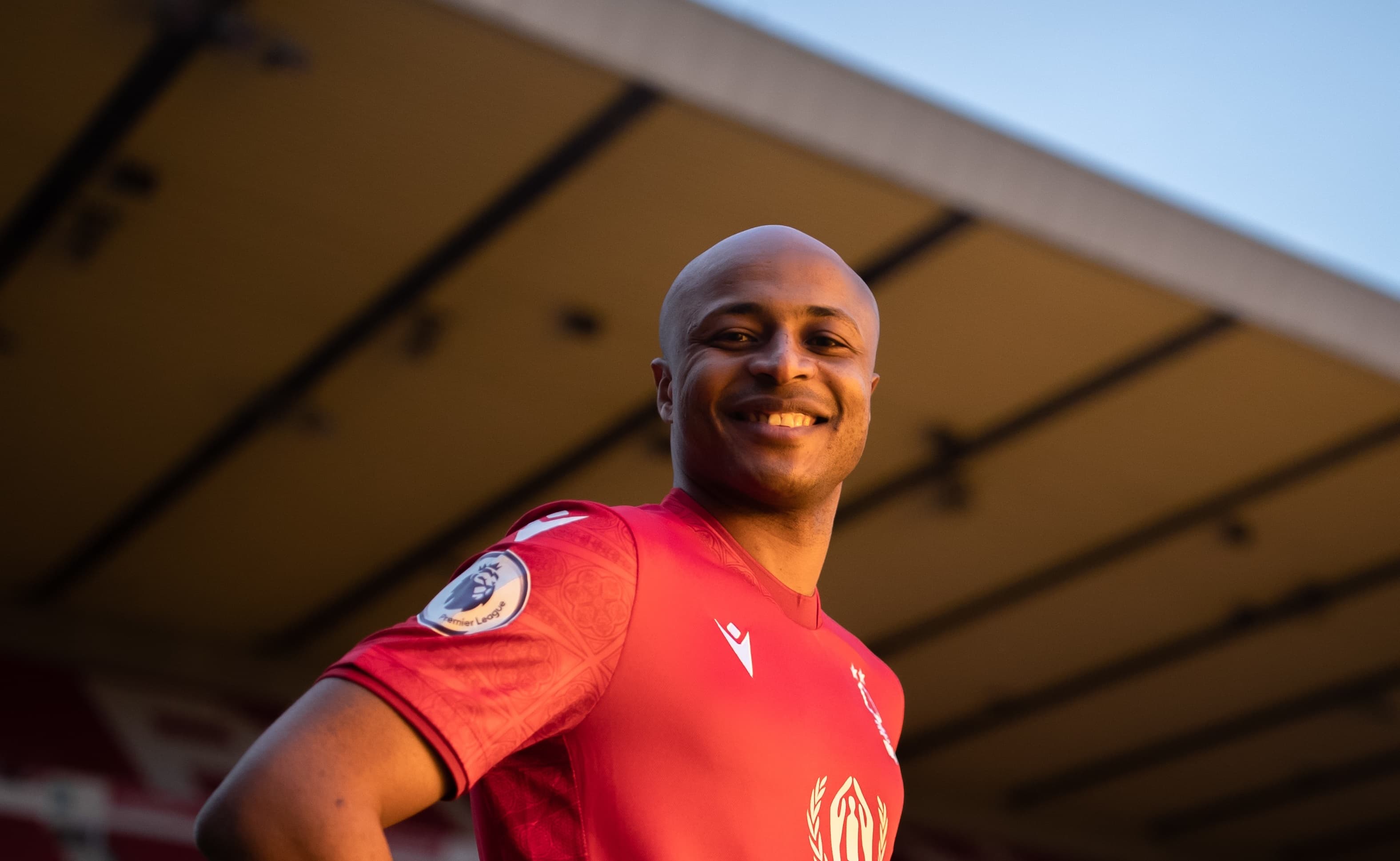 घानाका कप्तान फरेस्टमा अनुबन्धित