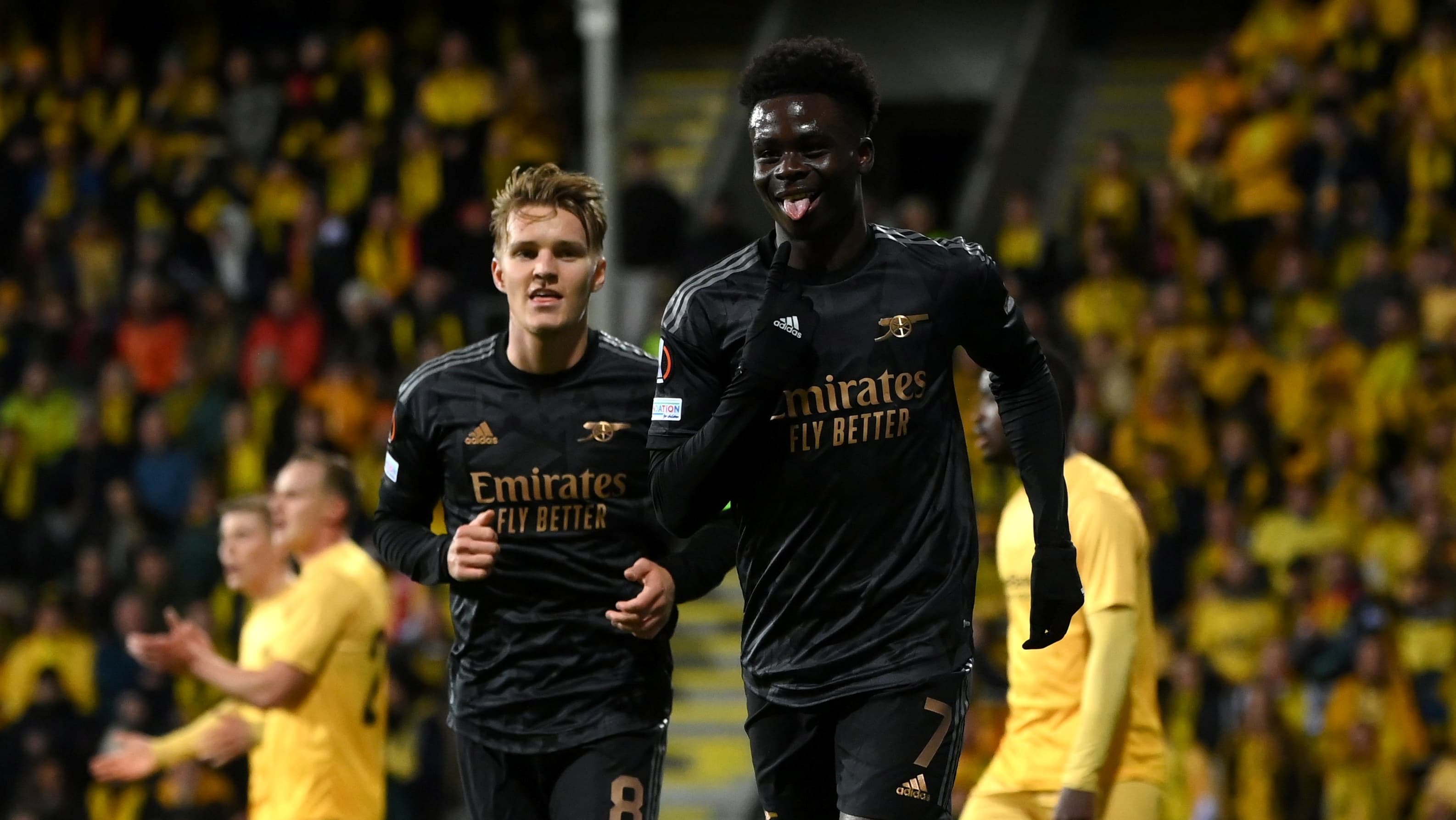 आर्सनल नकआउट चरणमा