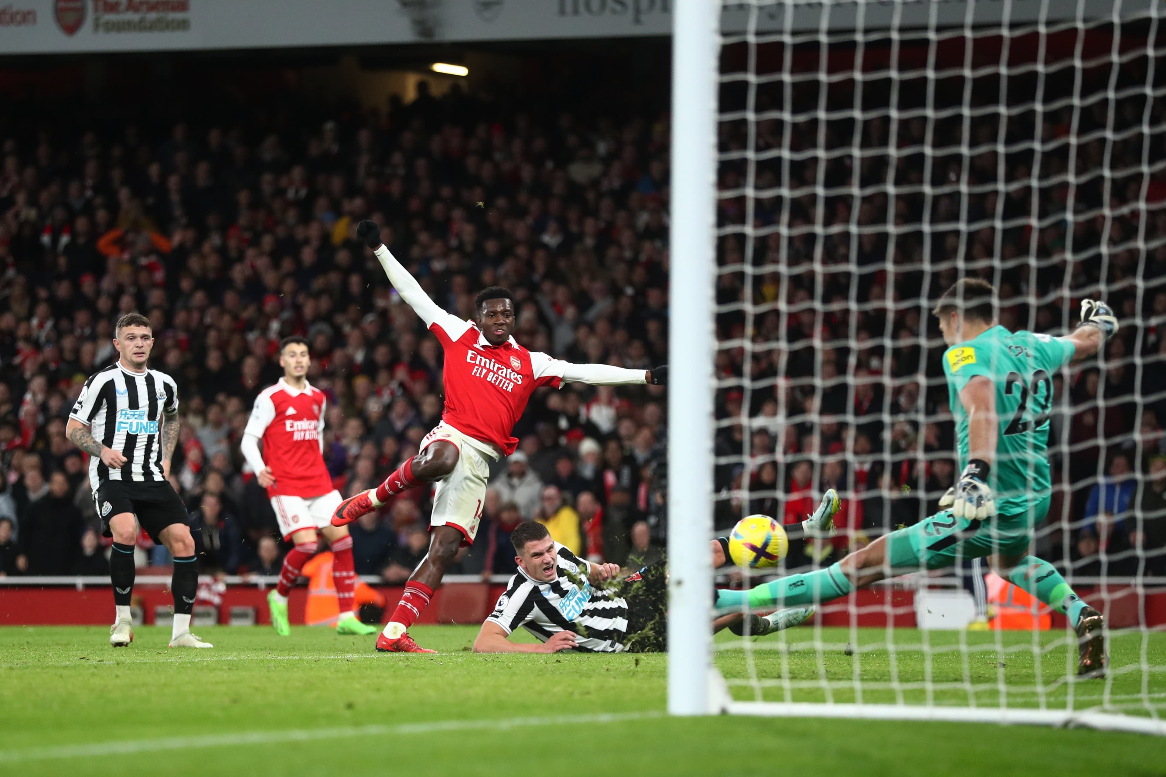 बराबरीमा रोकियो आर्सनल