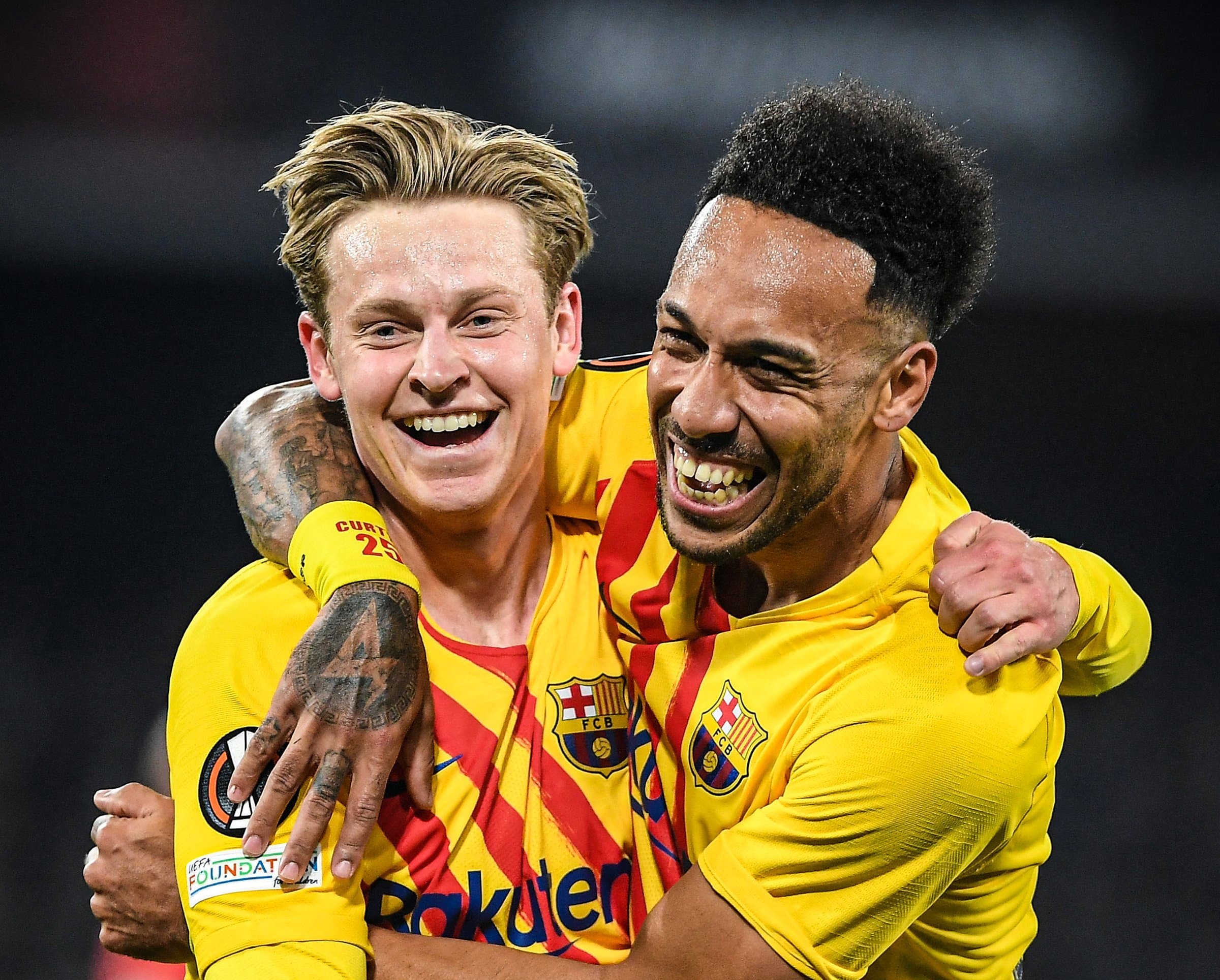 नापोलीमाथि बार्सिलोनाको शानदार जित 