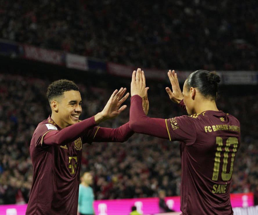 बायर्नको फराकिलो जित