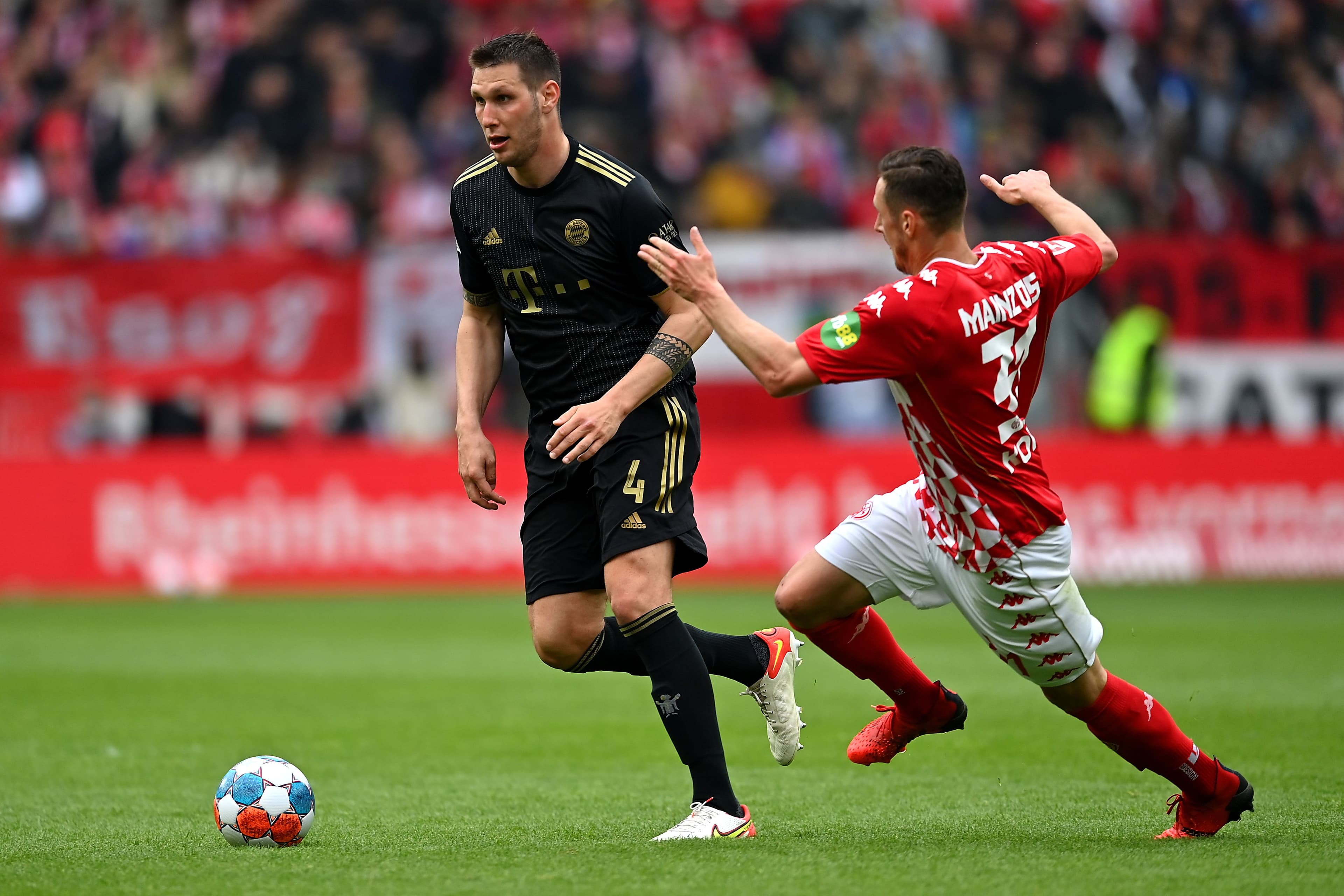 च्याम्पियन बायर्न पराजित