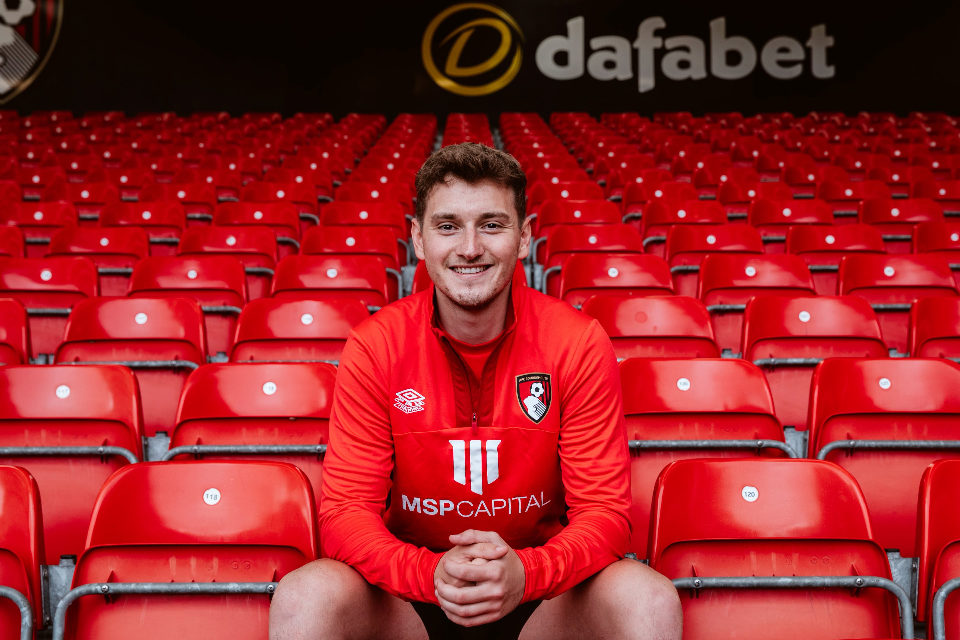 ब्रुक्सद्वारा सम्झौता नवीकरण