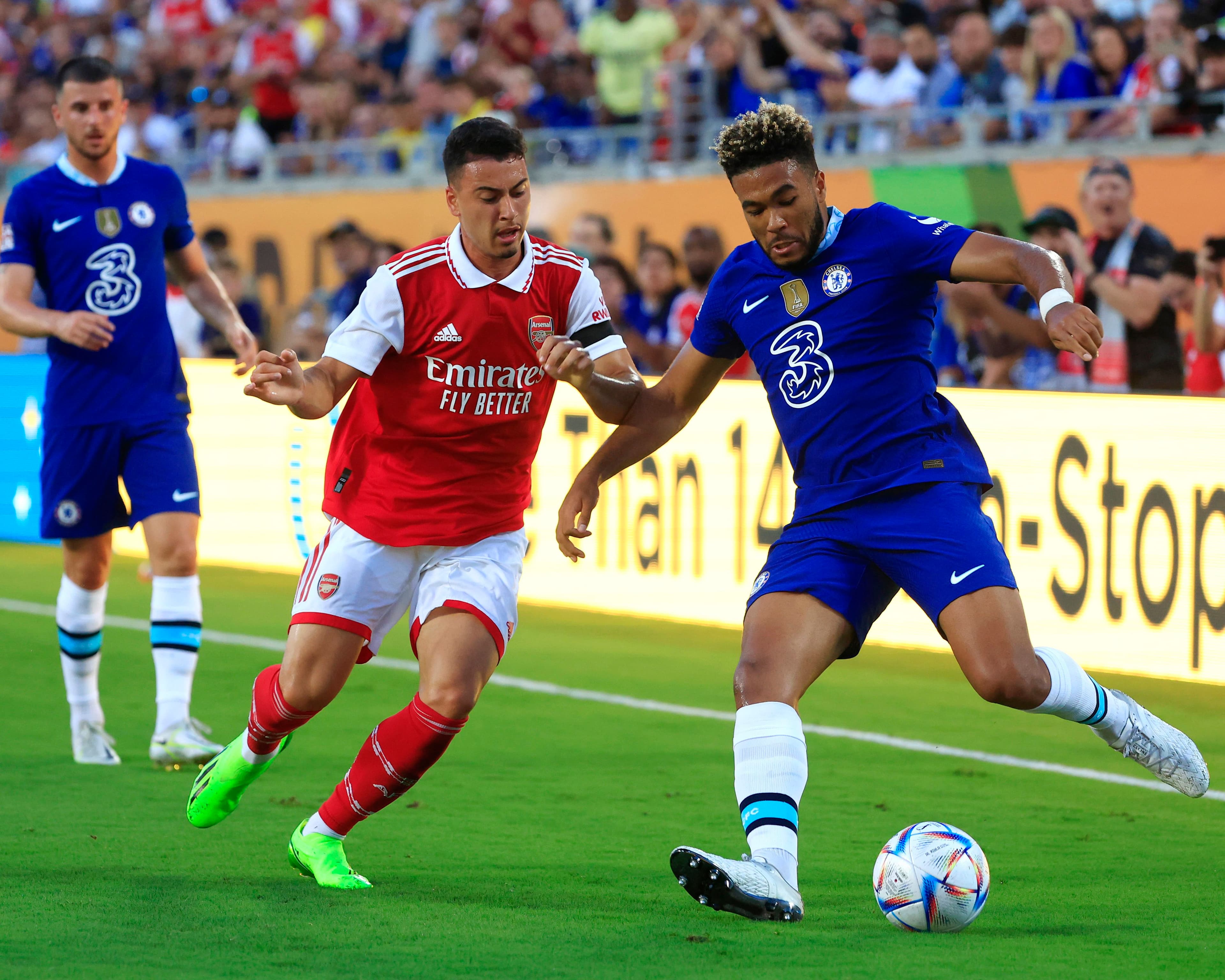 चेल्सीको फराकिलो हार