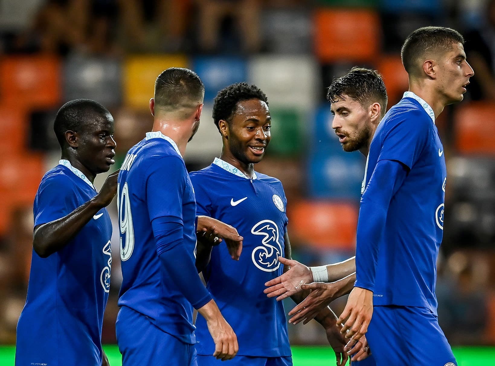 चेल्सी सहज जित