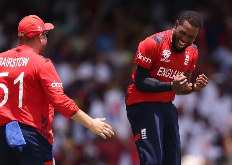 इङ्ल्यान्डका क्रिस जोर्डनले लिए ह्याट्रिक विकेट