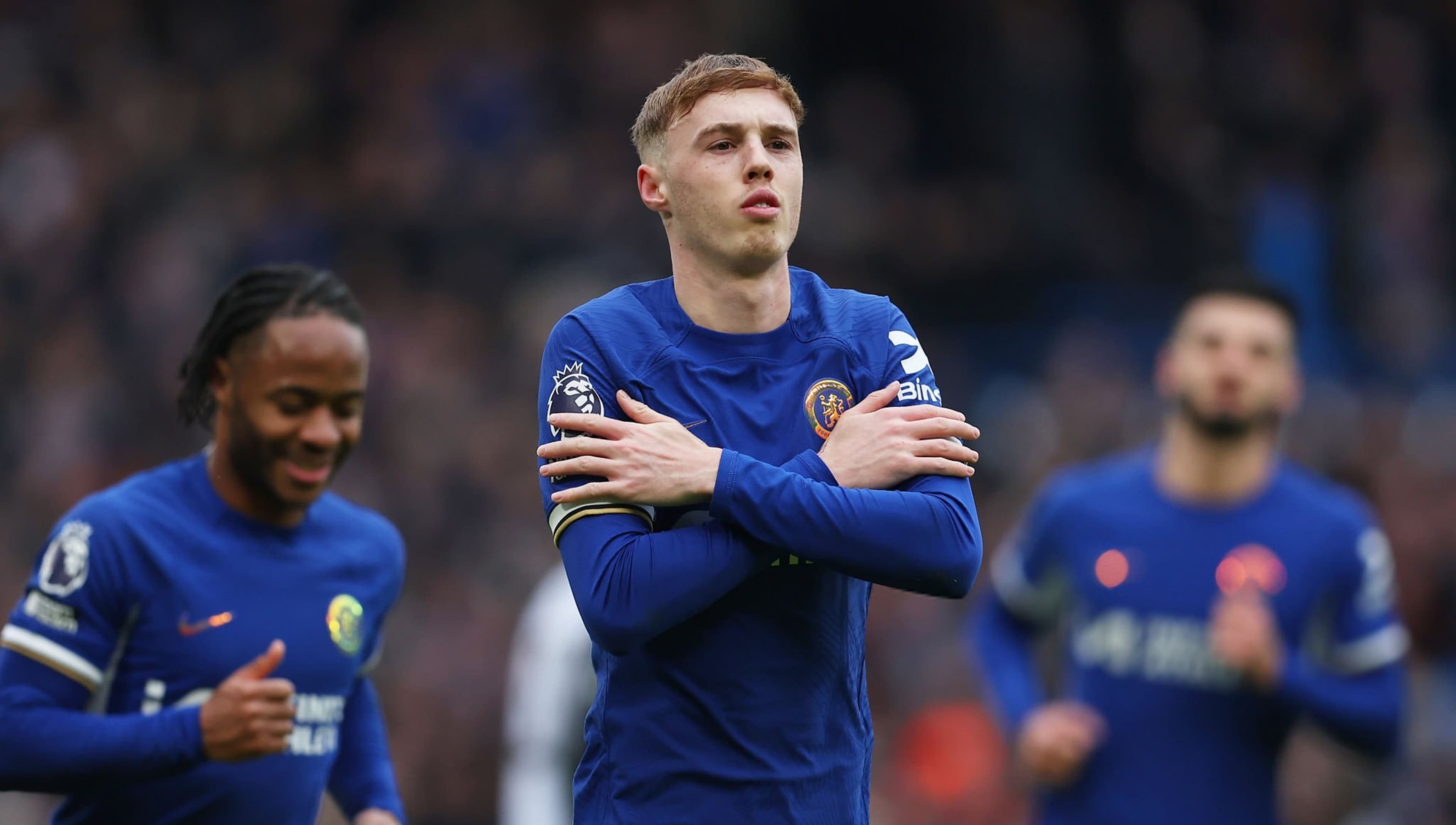 दबाबमा चम्किने पाल्मर