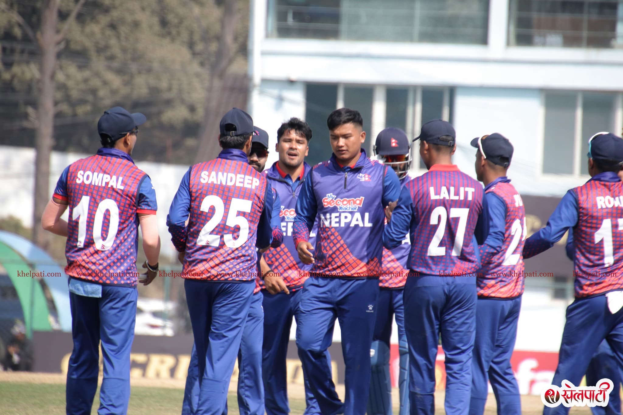 स्कटल्याण्ड र नेपाल खेल्दै