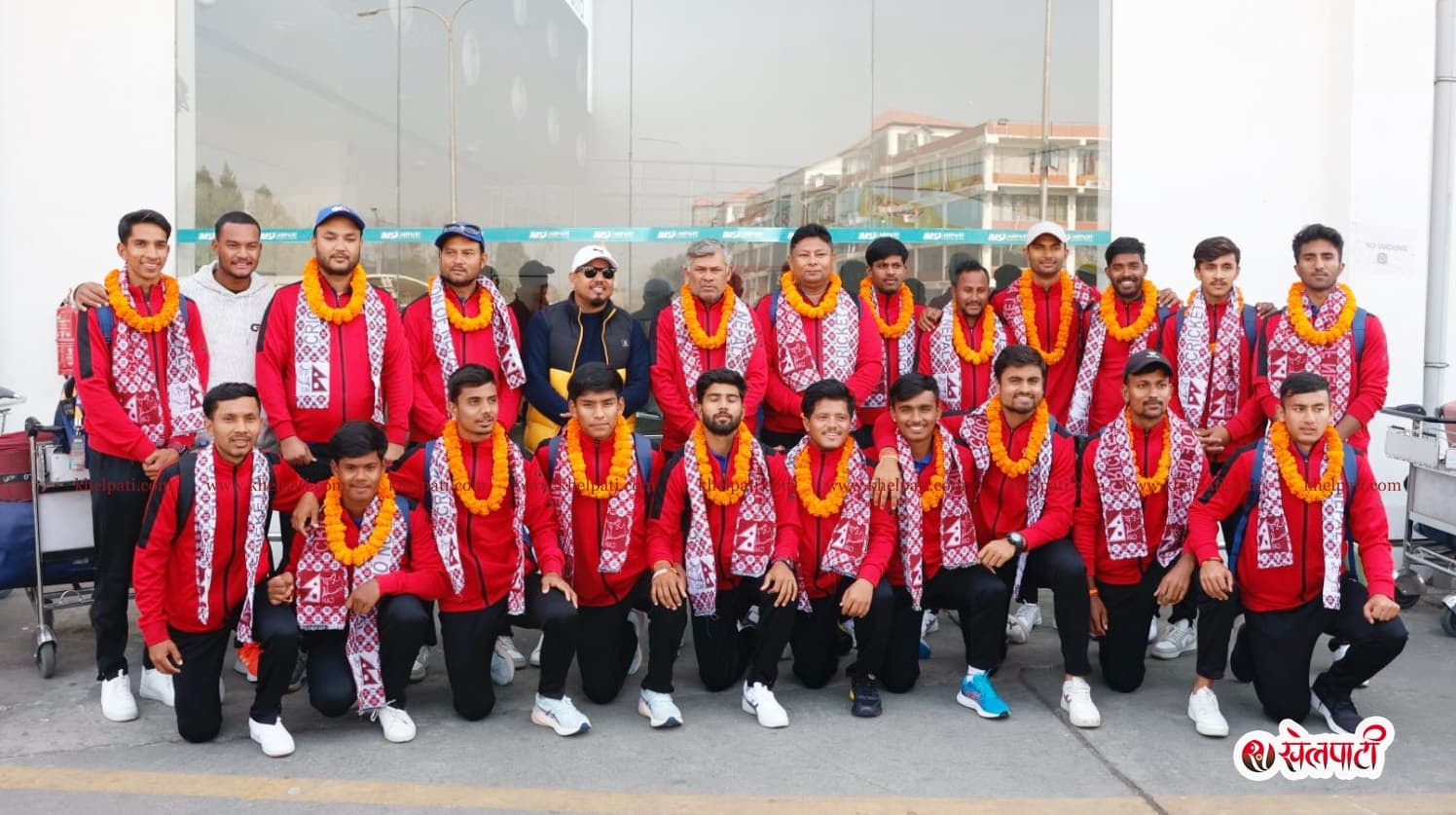 विश्वकप खेलेर क्रिकेट टिम घर फिर्ता