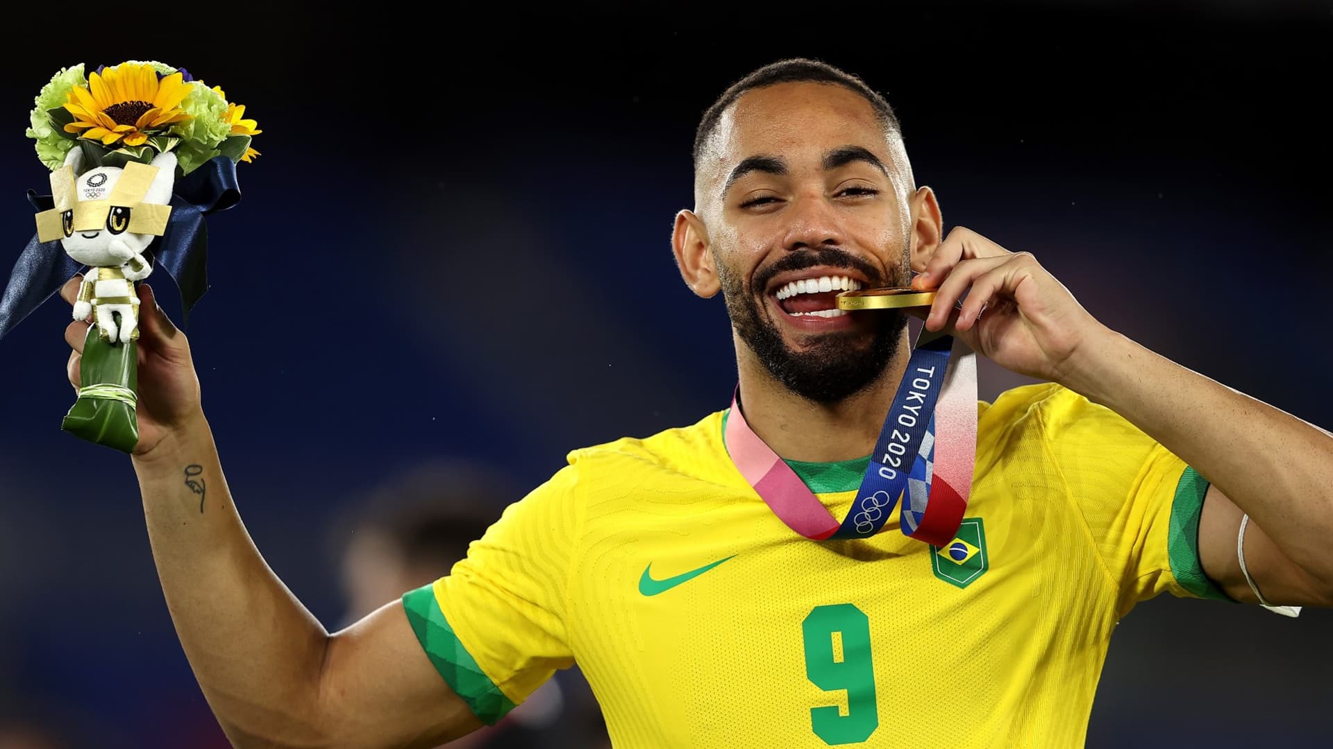 कुन्हा उल्भ्समा अनुबन्धित हुँदै