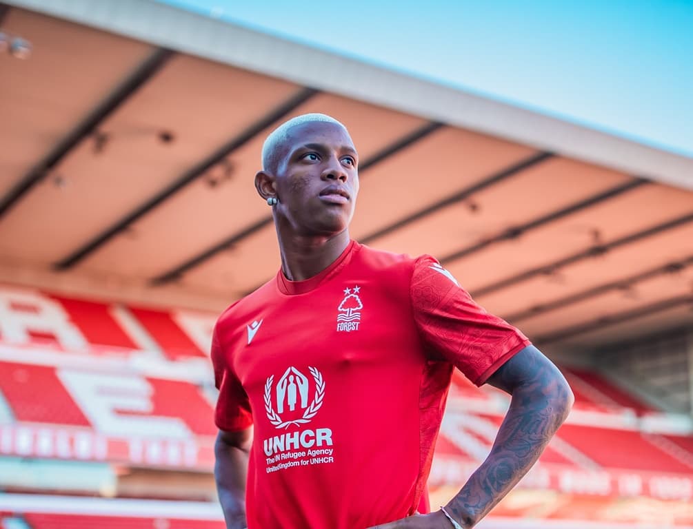 ब्राजिलियन मिडफिल्डर डानिलो फरेस्टमा  