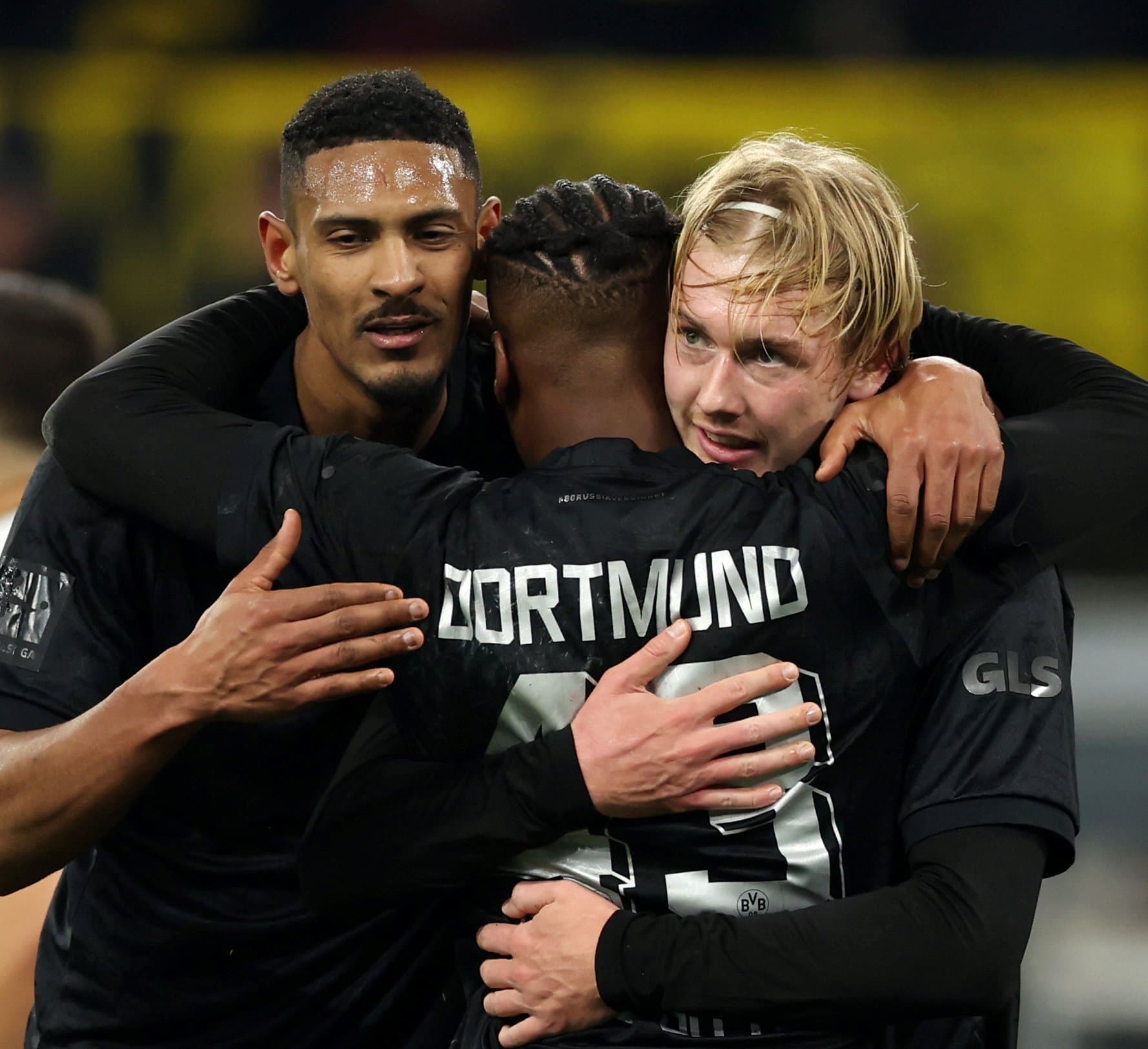 डर्टमण्डले गर्यो बायर्नसँग अंक बराबरी