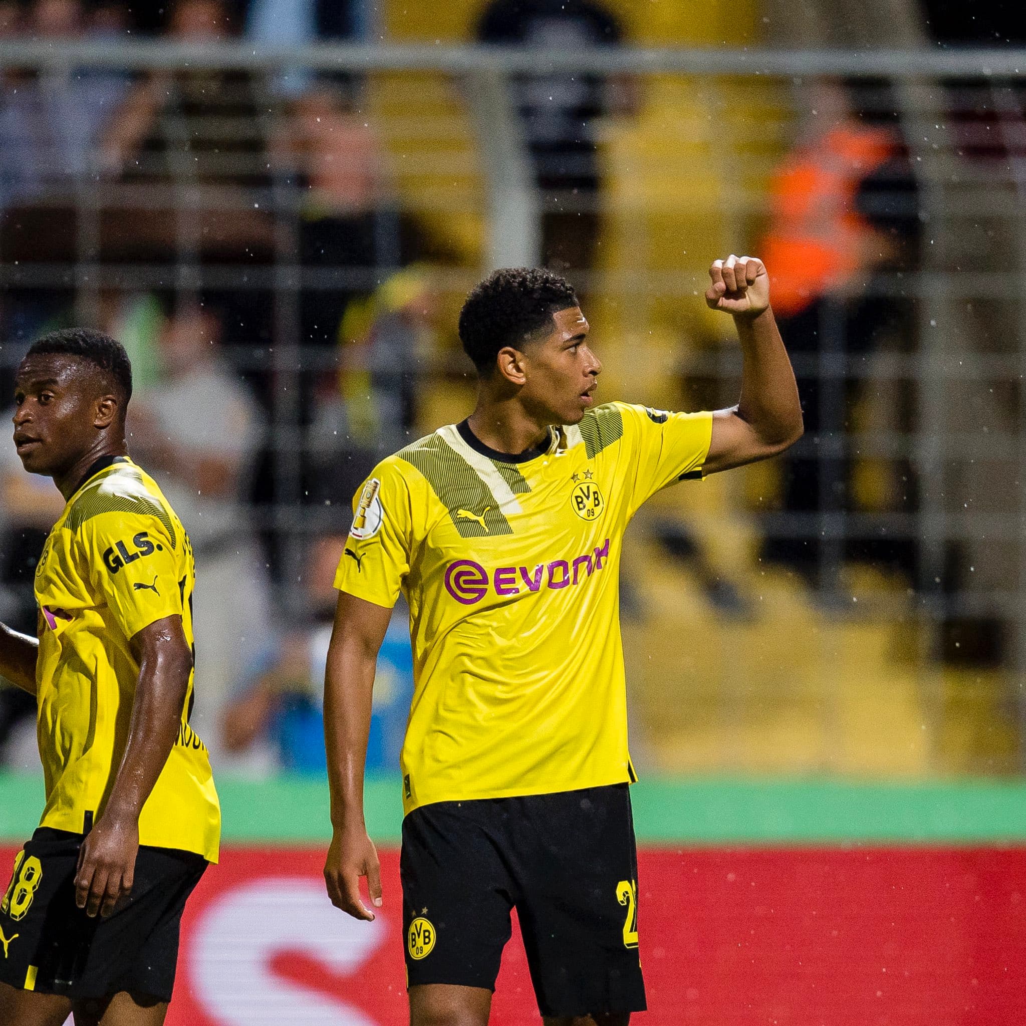 डर्टमण्ड दोस्रो चरणमा