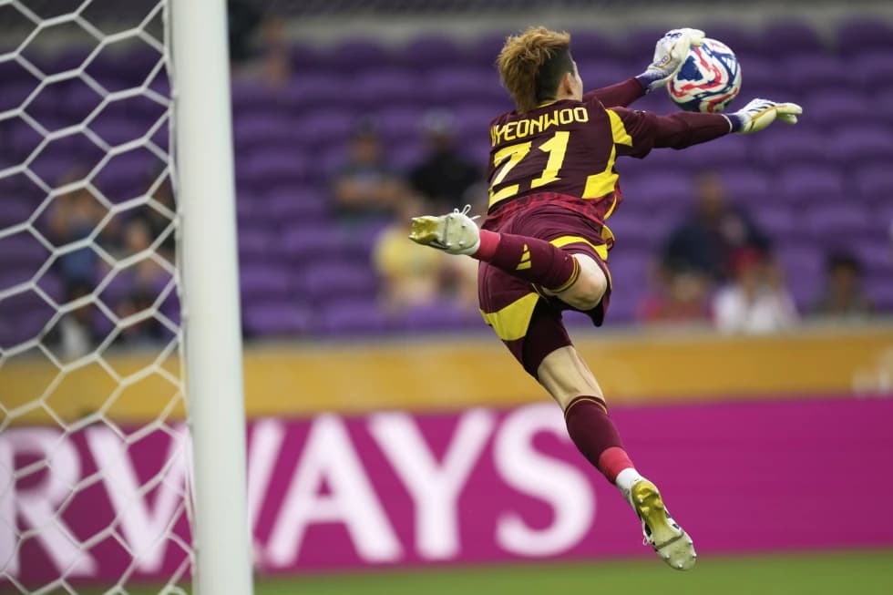 अब के लिगमा विदेशी गोलकिपरले खेल्न पाउने